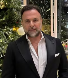 英国交友网男士图片