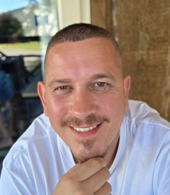 荷兰交友网男士图片